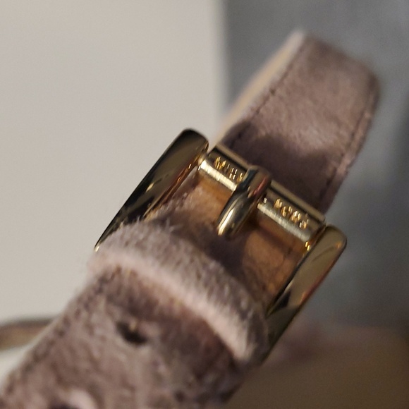 MK HEELS 👠 - Picture 3 of 7